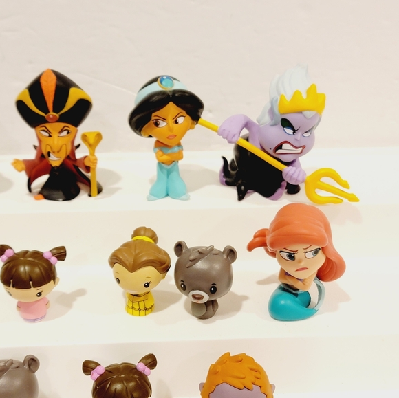 Disney Funko Heroes vs Villains and Pint Size Heroes Figure Set - Picture 4 of 10
